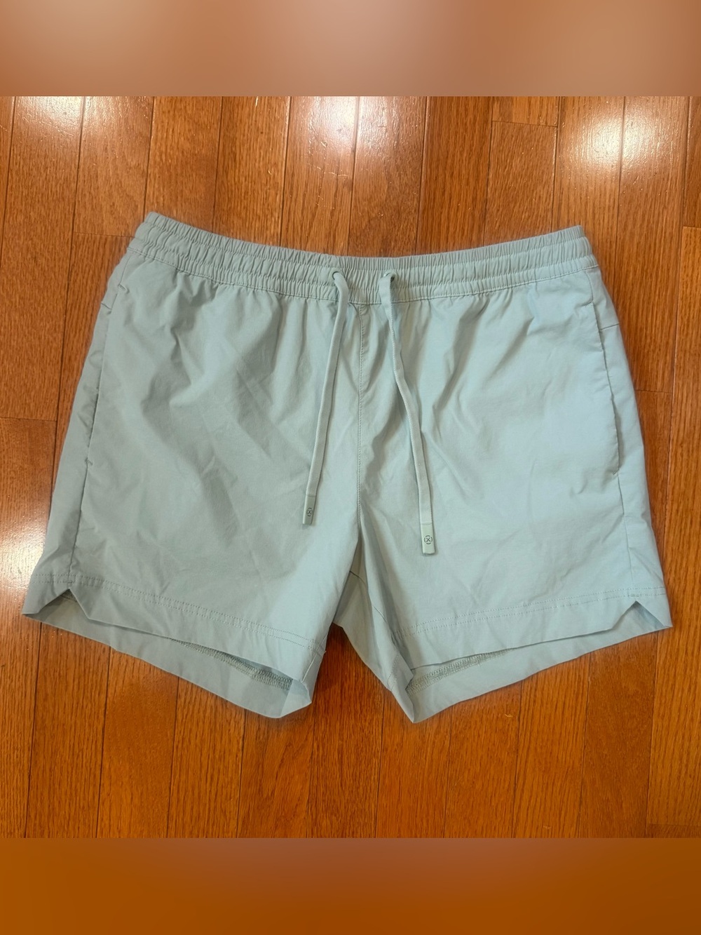 Cuts Clothing Mens Small Mojave 5” Athletic Shorts Mint Sage Stretch Workout Gym